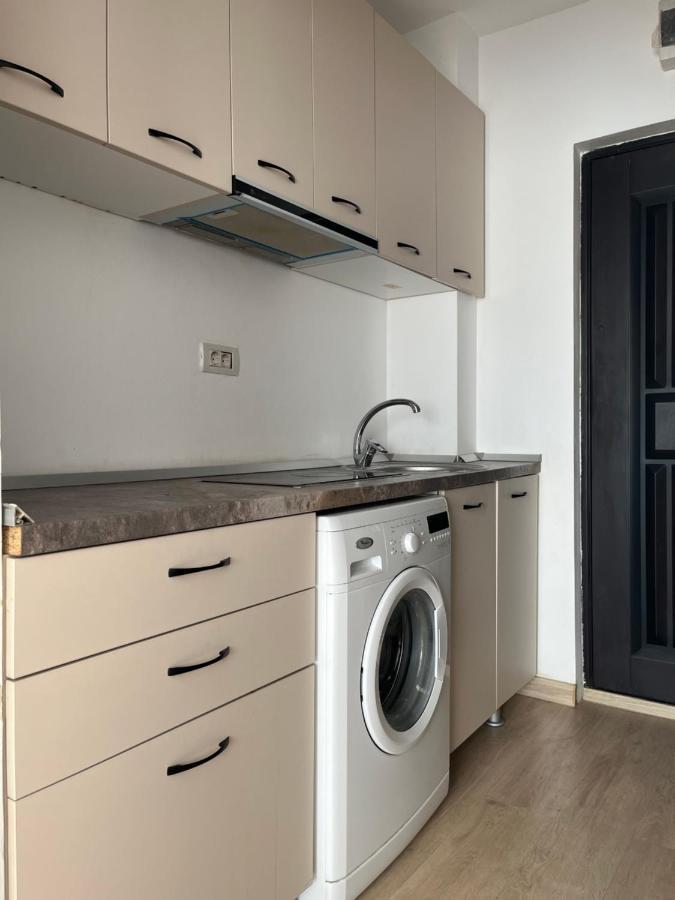 Apartament Apart Uta 2 Arad Zewnętrze zdjęcie
