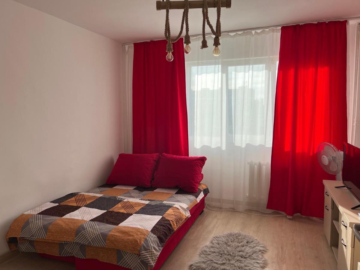 Apartament Apart Uta 2 Arad Zewnętrze zdjęcie